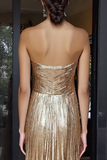 Oro Sweetheart metallico A-Line plissettato lungo abito da ballo