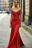 Red Sweetheart sirena increspato raso Abito da Cerimonia