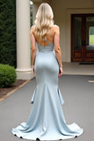 Dusty Blue Satin senza spalline sirena abito lungo da damigella d'onore con volant