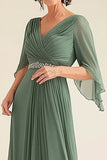 Elegante Eucalipto A-Line con scollo a V increspato lungo chiffon Madre Dell'abito da sposa con mezze maniche