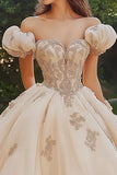 Principessa Blush Ball Gown Off la spalla tulle Quinceanera Dress con applique