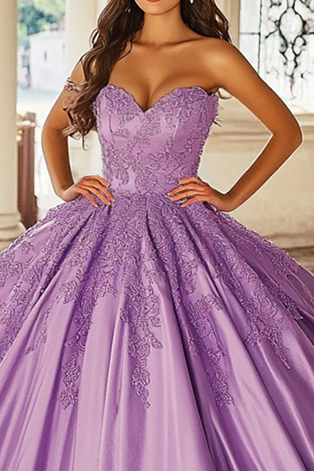 Viola senza spalline Sweetheart Ball Gown Quinceanera Dress