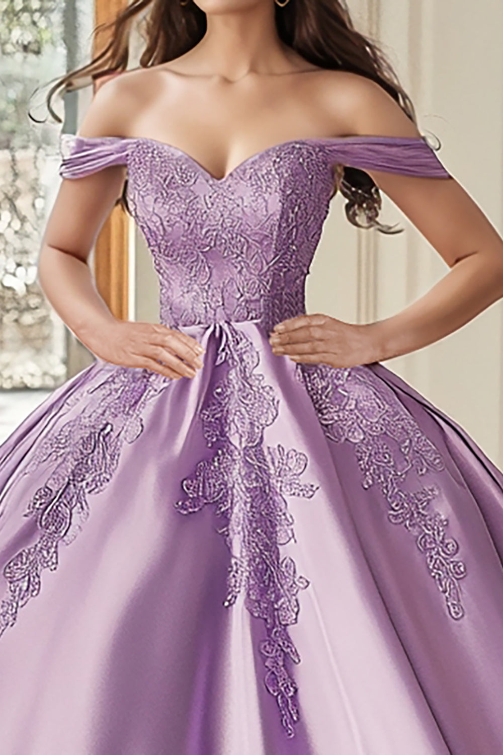 Ball Gown senza spalline Sweetheart Abito Quinceanera in raso viola