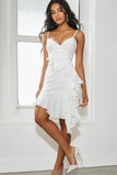 Bianco arruffato chiffon spaghetti straps abito di laurea