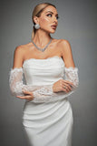 Avorio Off The Shoulder Lace Maniche Abito da sposa lungo con fessura