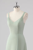 Chiffon con scollo a V salvia verde una linea abito da damigella d'onore con fessura