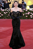 Pizzo nero tulle guaina Sweetheart Appliques Red Carpet Dress