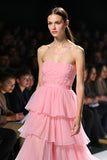 Rosa senza spalline Tiered A Line Gala Dress con fessura