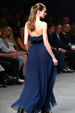 Navy Tulle senza spalline A-Line abito da sposa lungo con volant