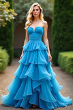 Una linea blu Sweetheart arruffato Tiered Abito da Cerimonia