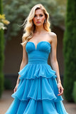Una linea blu Sweetheart arruffato Tiered Abito da Cerimonia