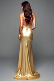 Dorato Halter Guaina Backless Abito da ballo lungo con fessura