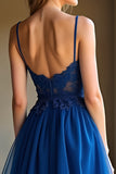 Una linea blu scuro Spaghetti Straps Sweetheart lungo Abito da Cerimonia