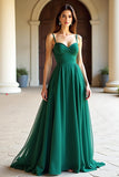 Una linea di spaghetti verde spalline spaghetti spalline lungo vestito da ballo