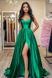 Abito lungo da ballo in raso verde Sweetheart A-Line con fessura