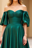 Verde scuro Off the Shoulder Puff Sleeves Abito da ballo lungo in raso con fessura