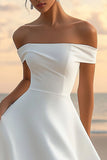 Bianco Off The Shoulder Abito Da Laurea In Raso Satinato