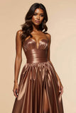 Marrone A-Line senza spalline corsetto senza spalline lungo Abito da Cerimonia con fessura