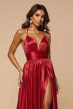 Rosso scuro A-Line Spaghetti Straps plissettato raso lungo Abito da Cerimonia con fessura