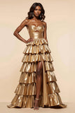 Dorato A-Line senza spalline increspato volant Ball Gown con fessura