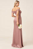 Dusty Rose Matte Satin Off la spalla increspato abito da damigella d'onore