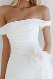 Bianco Off the Shoulder Bodycon Abito di Laurea con Fiore