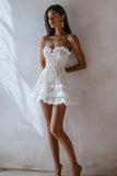 Abito corto di laurea in pizzo bianco bianco A Line