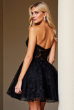 Nero A Line Sweetheart Appliqued Sheer Corsetto Corsetto Abito da ritorno a casa corto