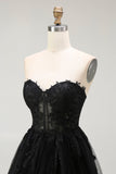 Nero A Line Sweetheart Appliqued Sheer Corsetto Corsetto Abito da ritorno a casa corto