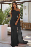 Abito lungo formale in chiffon monospalla nero