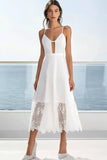 Bianco Keyhole Spaghetti Straps Abito di laurea con pizzo