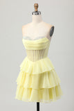 Giallo A-Line senza spalline corsetto a più livelli Abito da Cocktail con perline