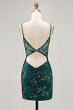 Vestito da cocktail con corsetto trasparente senza schienale verde scuro con paillettes