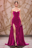 Velluto rosso scuro Sweetheart abito da sera lungo con fessura