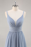 Dusty Blue Chiffon increspato abito da damigella d'onore lungo con fessura