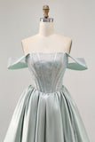 Verde chiaro A-Line Off The Shoulder Corsetto Abito da cocktail con perline