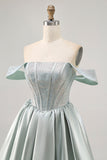 Verde chiaro A-Line Off The Shoulder Corsetto Abito da cocktail con perline