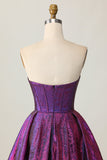 Corsetto metallico viola scuro senza spalline A Line Abito da Cocktail