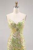 Vestito da cocktail aderente con paillettes verdi