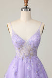 Abito da cocktail in tulle viola a trapezio con applique