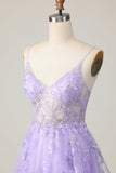 Abito da cocktail in tulle viola a trapezio con applique