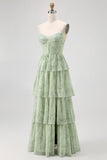 Abito da damigella lungo in chiffon a balze corsetto a vita alta verde salvia polveroso con spacco