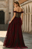 Abito da cerimonia lungo rosso modello sirena con corsetto e spalline sottili
