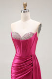 Scintillante fucsia sirena Sweetheart perline plissettato lungo abito da ballo con fessura