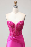 Vestito da ballo lungo da ballo con corsetto plissettato Fucsia Mermaid Sweetheart e Pizzo Con Dietro