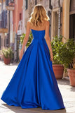 Royal Blue A-Line plissettato Sweetheart Satin lungo Prom Dress con fessura
