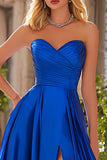 Royal Blue A-Line plissettato Sweetheart Satin lungo Prom Dress con fessura