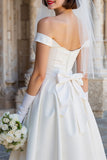Corsetto bianco a spalle scoperte Abito da sposa Midi in linea con fiocchi