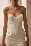 Abito corto da sposa corto Bodycon Safin in raso avorio con frange