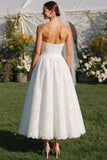 Abito da sposa lungo senza spalline in Pizzo Bianco A Line